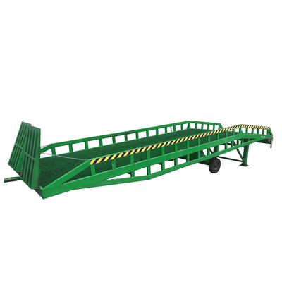 8000Kg Capacity Container Loading Portable Dock Ramp Manual Hydraulic Power